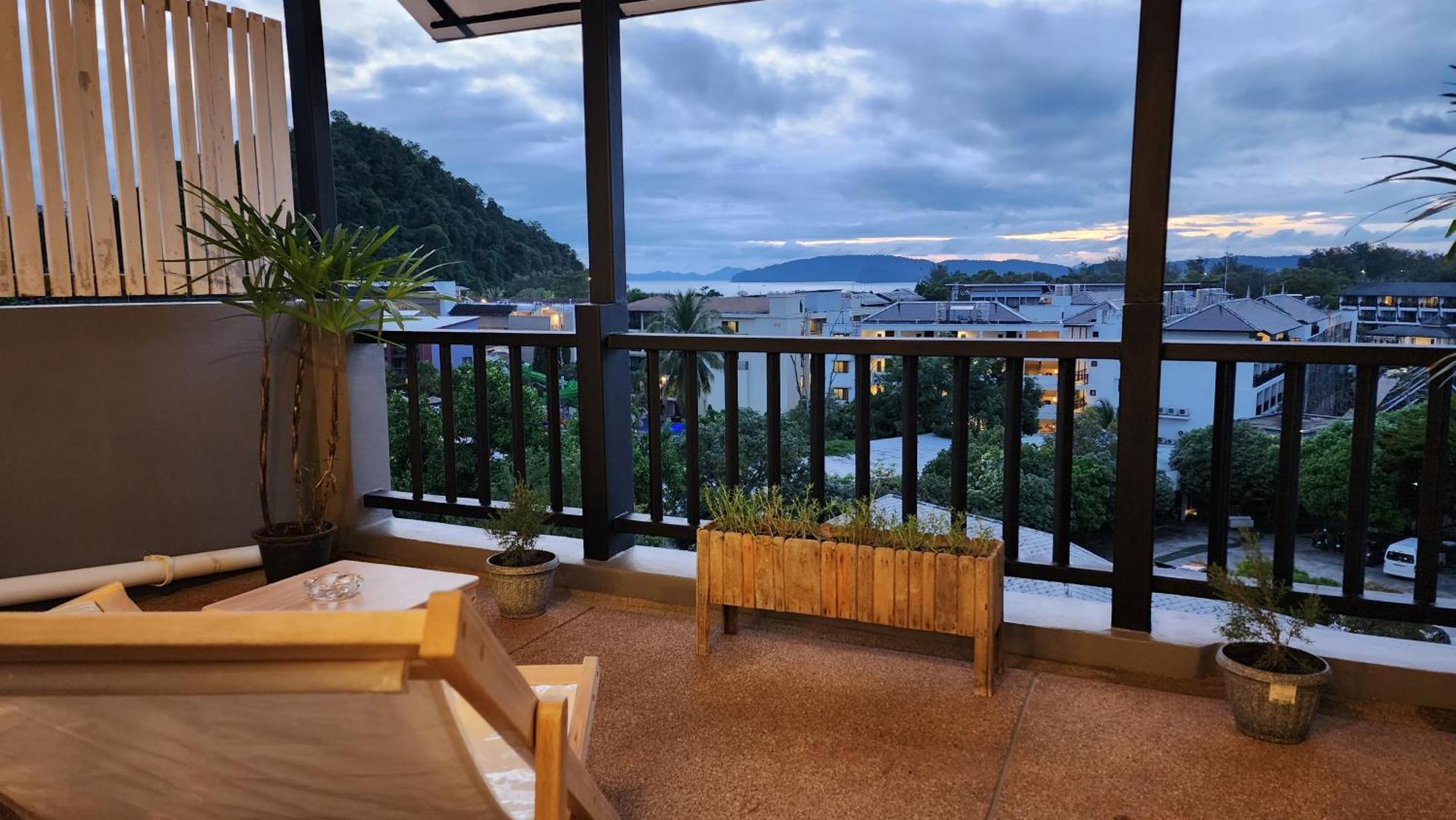 Irest Ao Nang Hostel Exterior photo